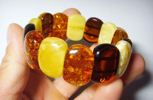 Polished Baltic Amber Bracelet for Adult - Men and Women -  Genuine Baltic Amber 31.72gr.