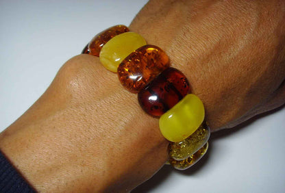 Polished Baltic Amber Bracelet for Adult - Men and Women -  Genuine Baltic Amber 31.72gr.
